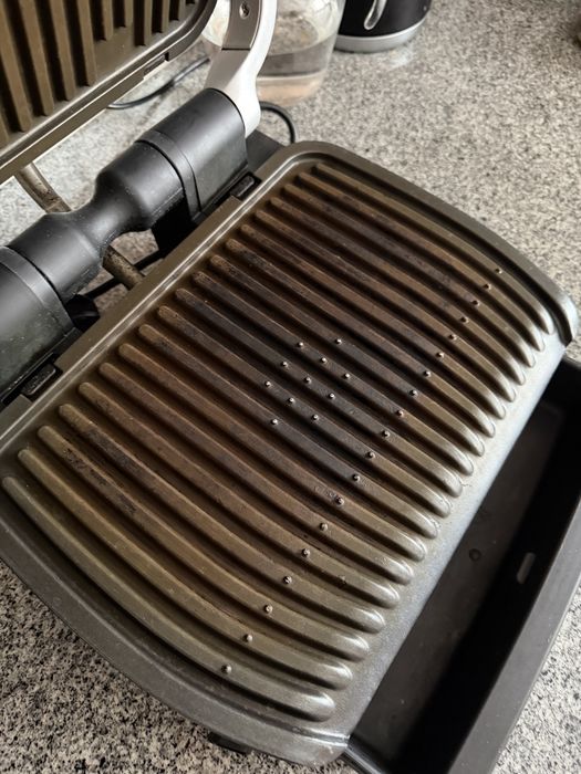 Продам електрогриль Tefal OptiGrill Elite (GC750D30).