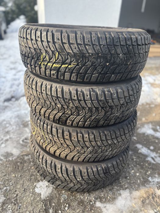 Opony Michelin 215/65/R15 8mm