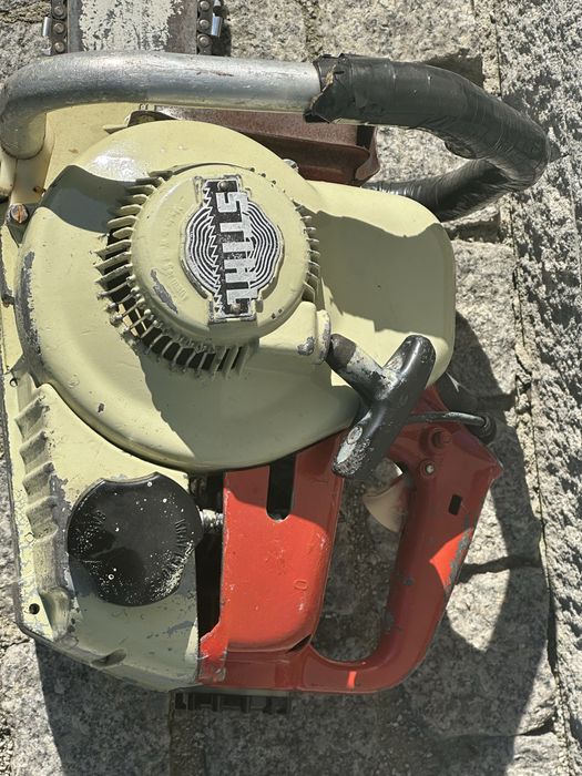Dwie piły spalinowe m-ki STIHL