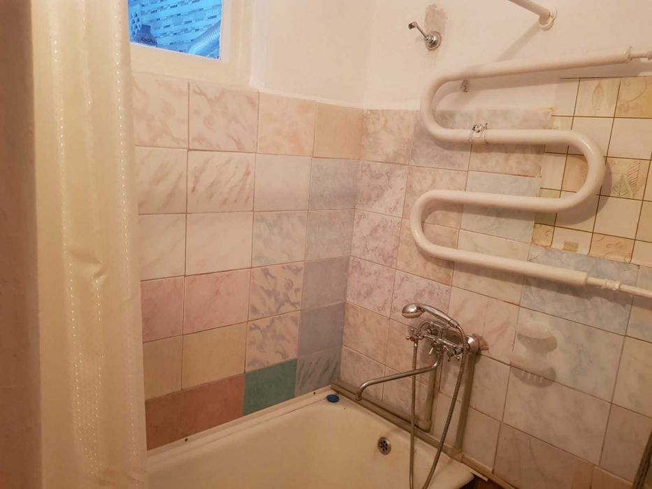 Здається 2к квартира, центр, район центрального гастроному