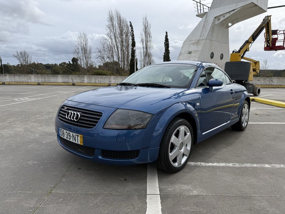Audi TT 1.8 Turbo irrepreensivel,228,000km revisao feita aceito retoma