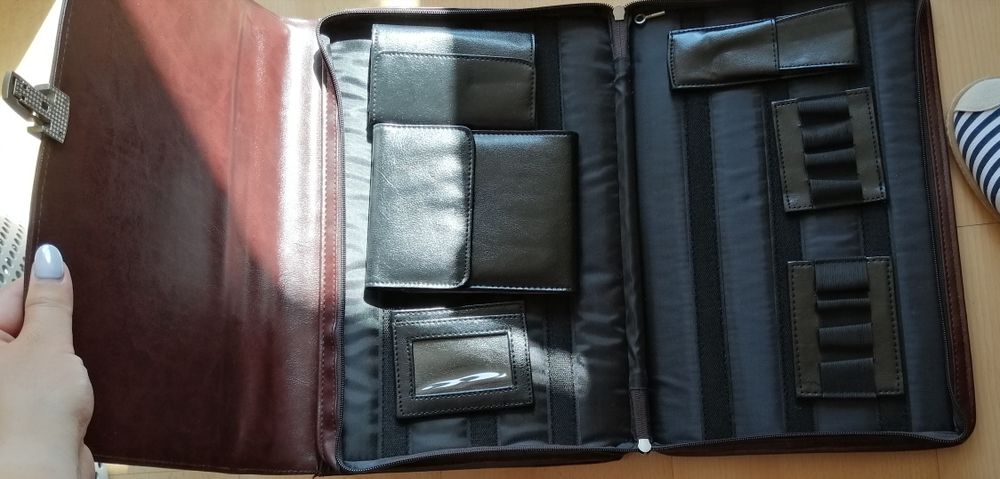 Aktówka nesseser Operon