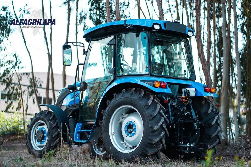 Trator SOLIS 50XL C/3 Alfaias Incluí.**CAMPANHA WINTER PROMO 2026**