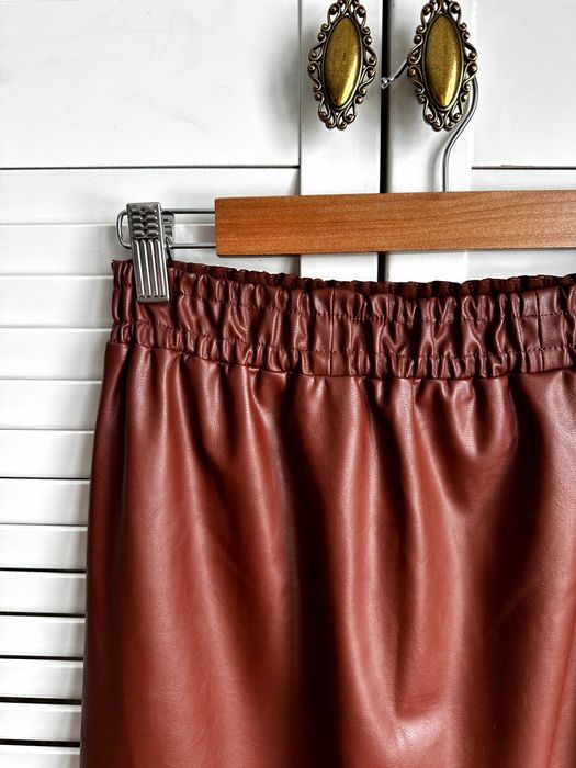 DESIGNERS REMIX__Czekoladowa spódnica midi XS/34