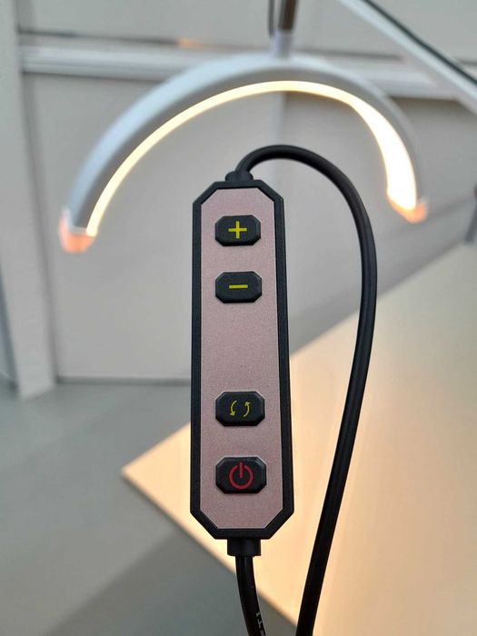 Luz de Meia Lua em Led para Mesa (OFERTA DE ENVIO/TRANSPORTE)