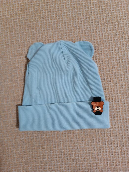 Осіння дитяча курточка на хлопчика,шапка в родарунок