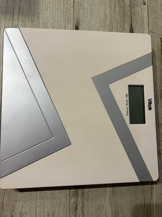 Ваги підлогові Vitek