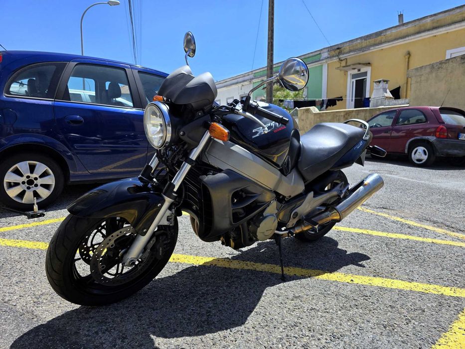 Honda X11 ( CB 1100 SF ), 2001, 33.000km, preta, óptimo estado