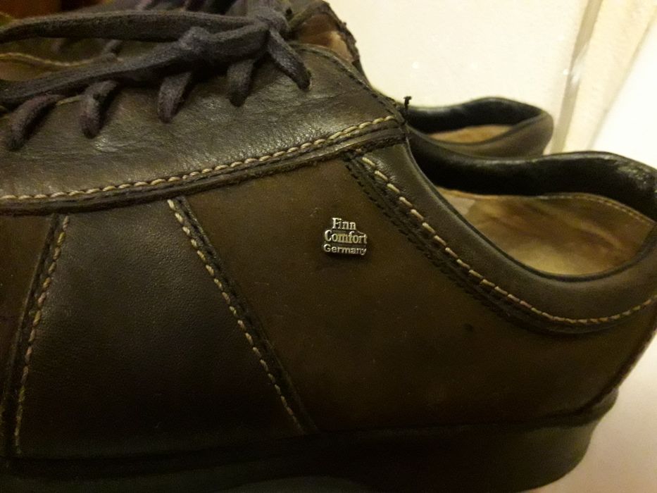 Кросовки туфли кожаные прочные скрип кожи 38 размер фабричные