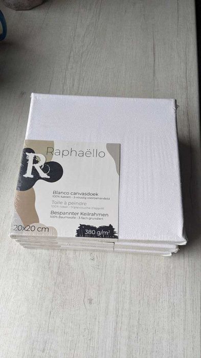 Холст на підрамнику