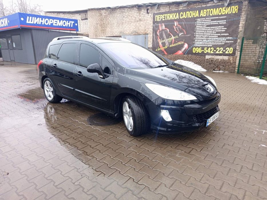 Продам  Peugeot 308 SW