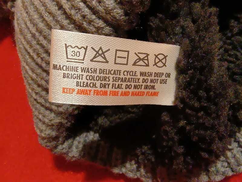 Ciepła gruba czapka zimowa damska z pomponem szara one size termiczna