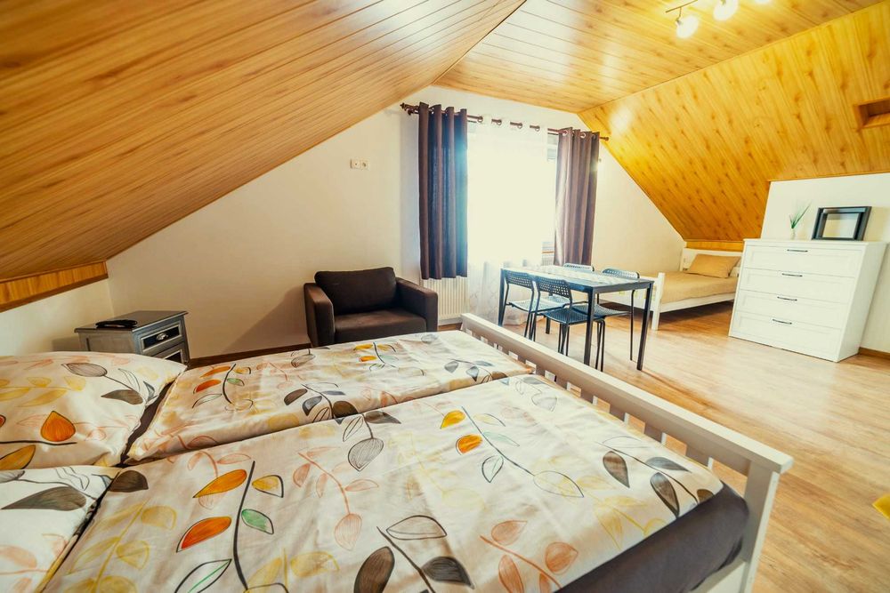 OBIEKT WAKACYJNY REJS - mikołajki (50 metrów do plaży)