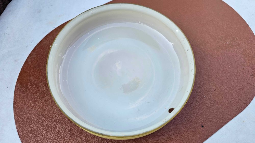 Art deco,klosz miodowy śr.montażowa 20,5 cm.uranowy