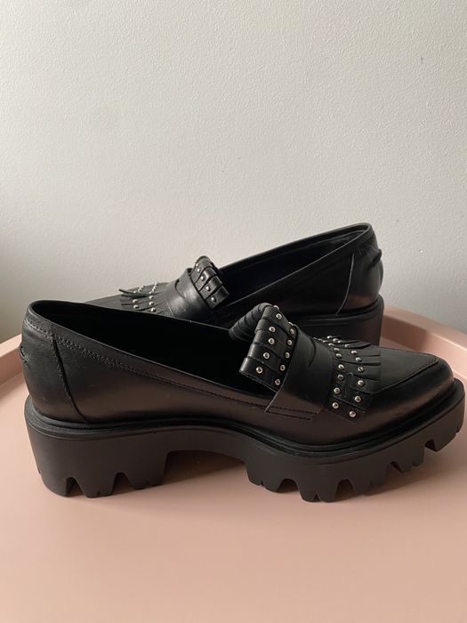 Шкіряні лофери від Andrea Puccini