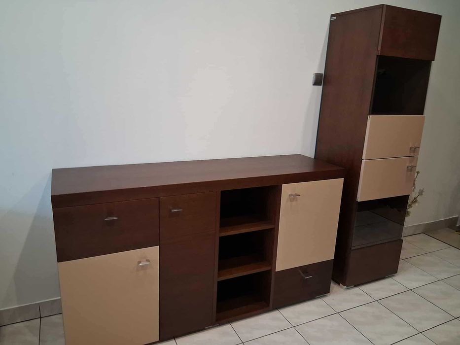 zestaw komoda+ witryna NOWE, POWYSTAWOWE