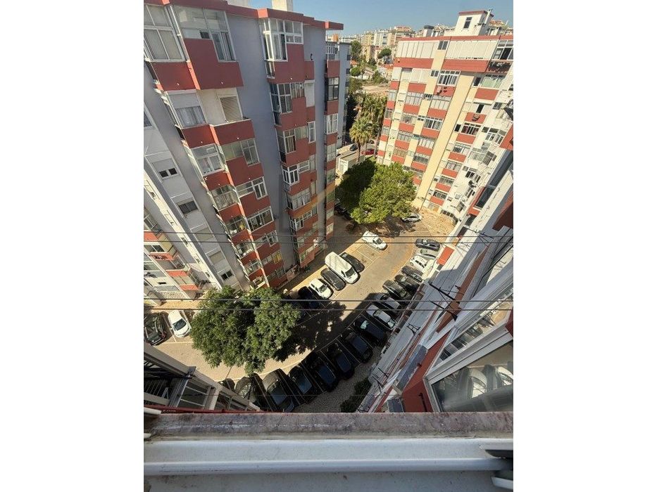 Apartamento T1 Recuperado Paço De Arcos Oeiras