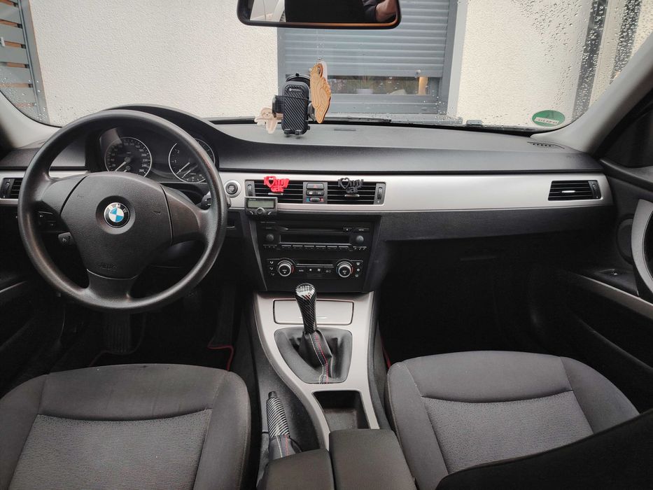 BMW E91 320I 2006r.