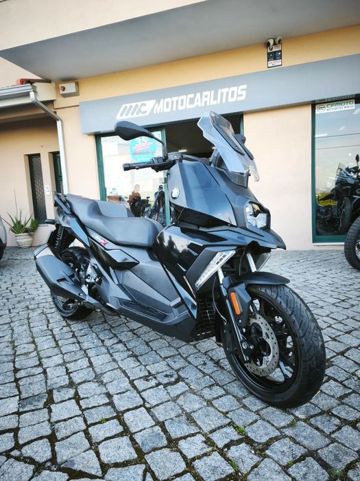 BMW C 400 X Black Scooter