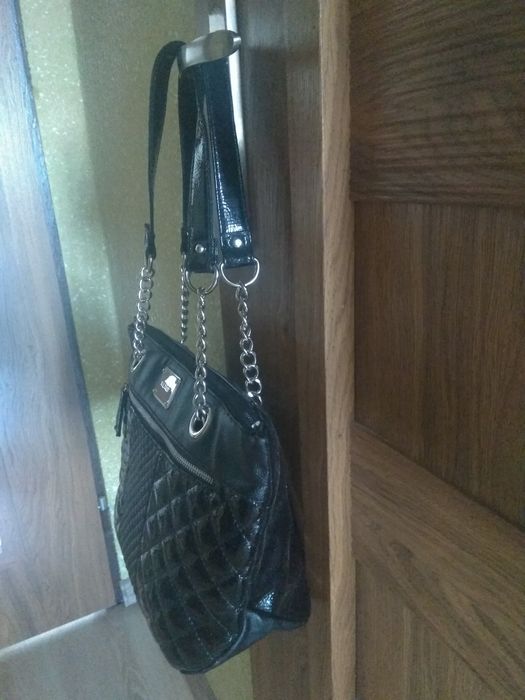 Nine West Skórzana torebka na ramię