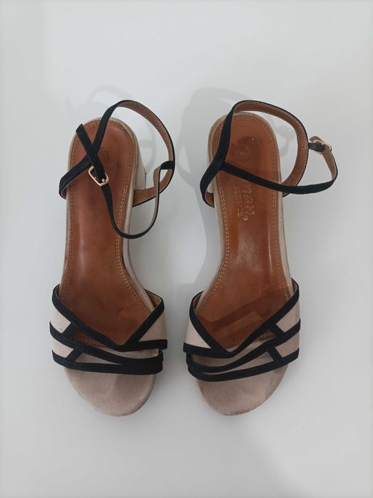 Sandálias Seaside beje e preto 35