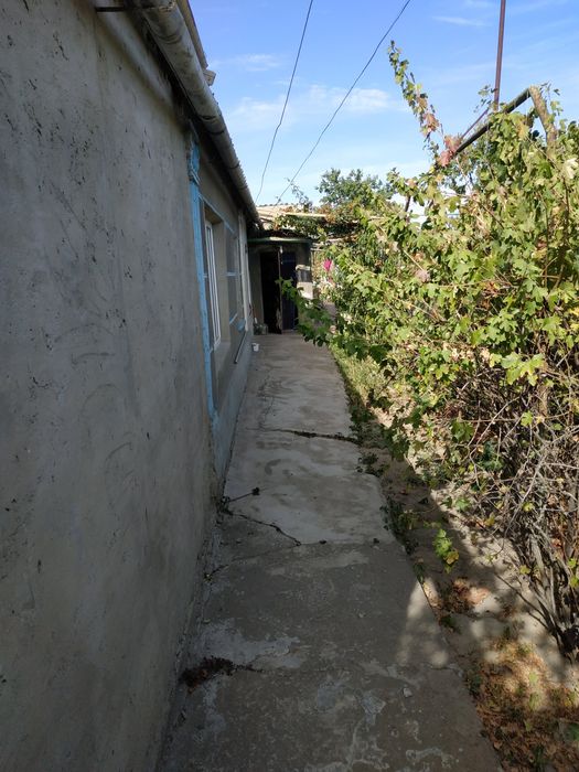 Обменяю дом на двухкомнатную квартиру