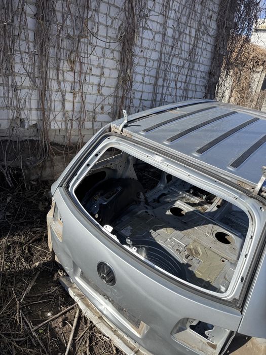 Крило Четверть крыло volkswagen Touareg GP кузовщина дверь ляда капот