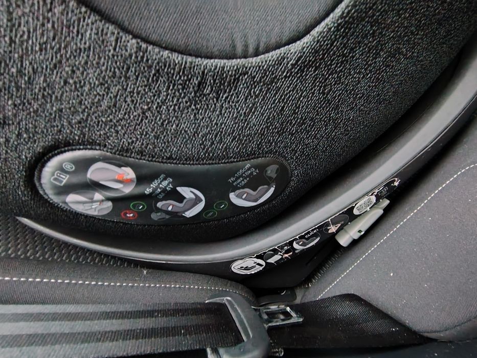 Cadeira Auto Cybex Sirona i-Size + Base ISOFIX (Excelente Estado)