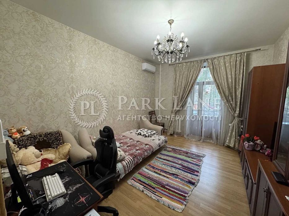 Продам 2к ремонт Поділ вул Верхній Вал 50А Метро Контрактова Площа-7хв