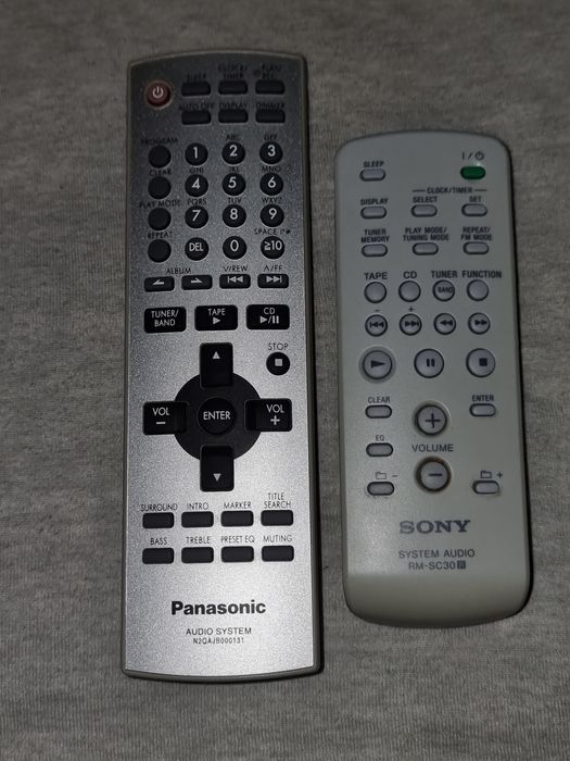 Piloty sony panasonic I onkyo