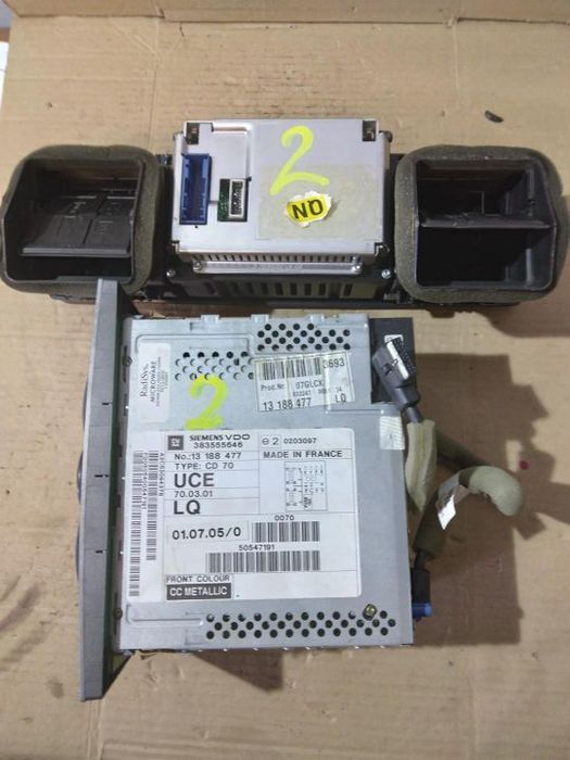 RADIO CD 70 NAVI nr 383555646 WYŚWIETLACZ OPEL VECTRA C