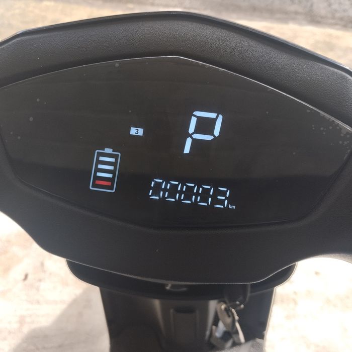 Scooter voutrish Azores X1