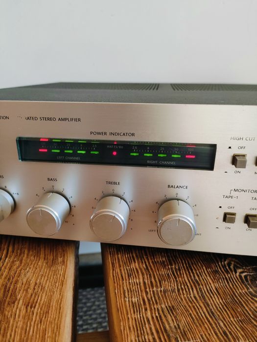 Wzmacniacz ONKYO A-7040  1979 rok