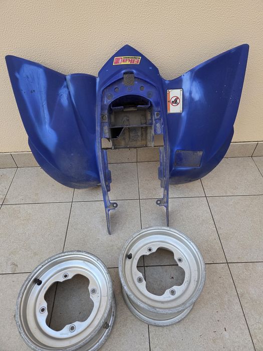 Jantes e plastico traseiro yfz450r 2010 em diante
