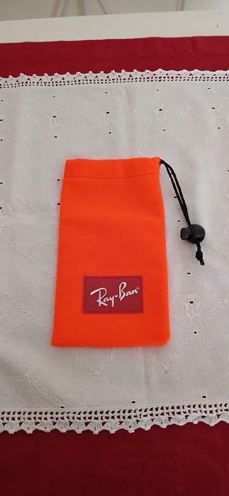 Bolsa óculos Rayban, nova