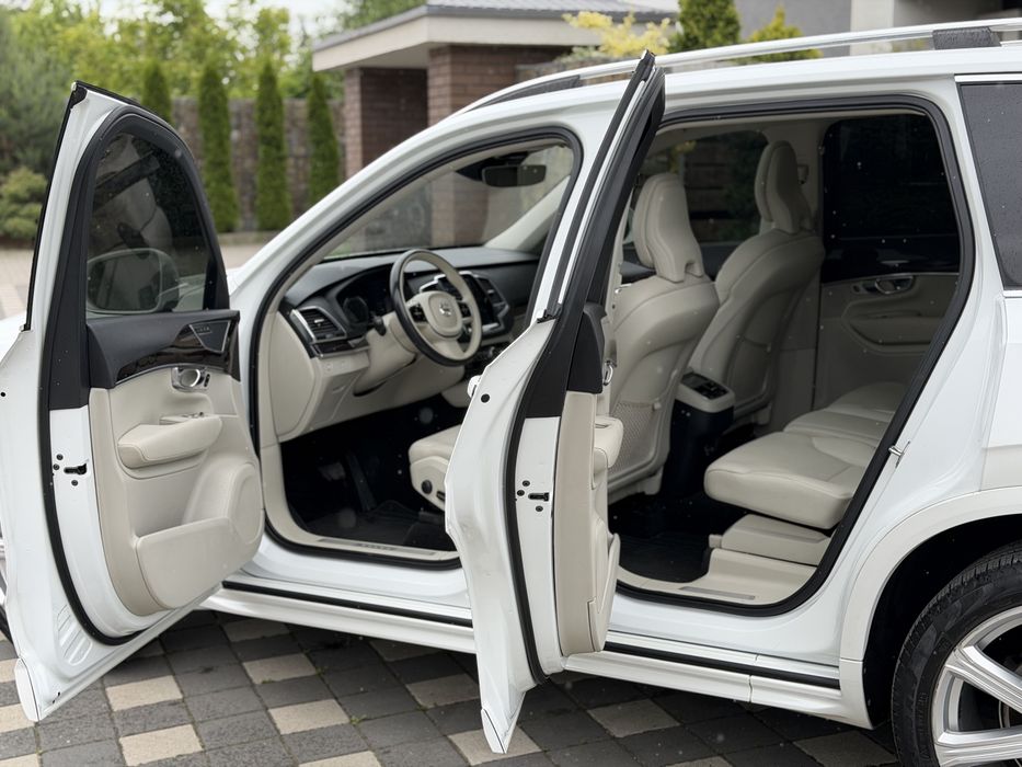 Продаж Volvo xc 90 2018року