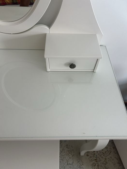 Toucador/Penteadeira +banco Ikea hemnes
