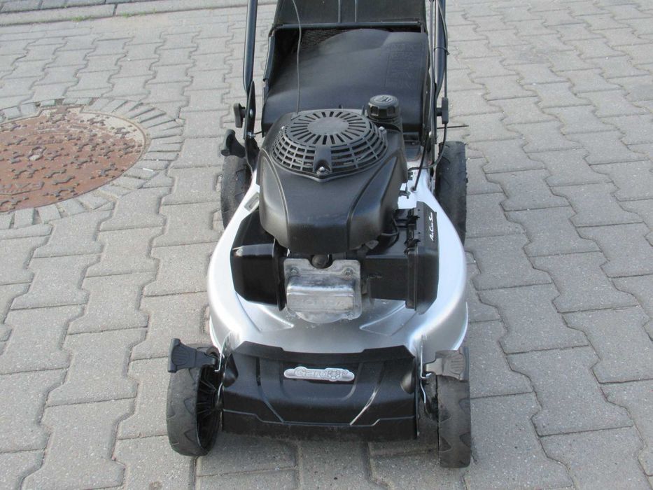 Kosiarka spalinowa Honda z napędem