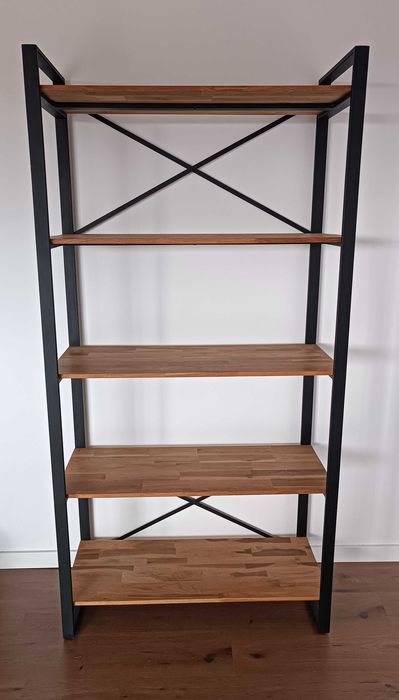 Estante metálica e carvalho maciço