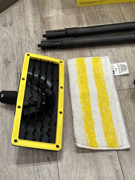 Керхер пароочисник для клінінгу для прибирання  karcher SC-1 + парова праска швабра мийка для вікон пилесос
