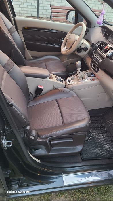 Продам рено гранд сценік 3 1.6дсі