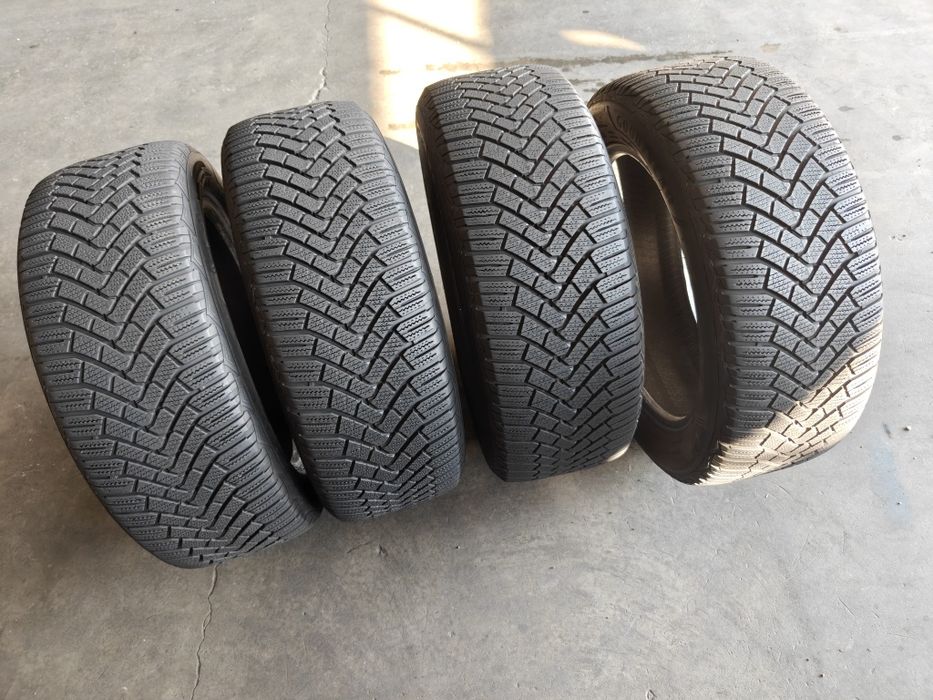R17 215 55 зимові шини GoodYear UltraGrip Ice³ остання лінійка арктичного класу цього бренду 23-й рік +/-7 мм протектор.