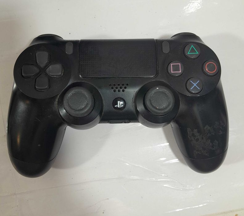 Konsola PS$ 500GB + pad + okablowanie