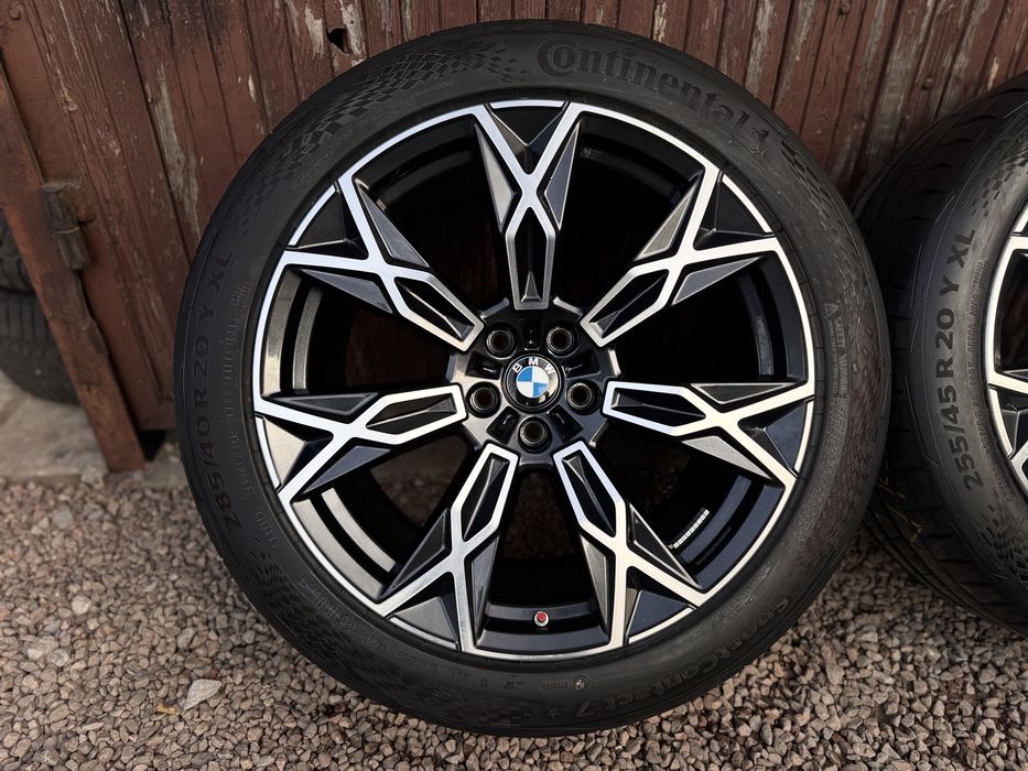 Felgi Koła 20 BMW Oryginał G70 Seria 7 Opony Continental