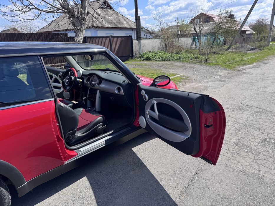 Mini Cooper. автомат.