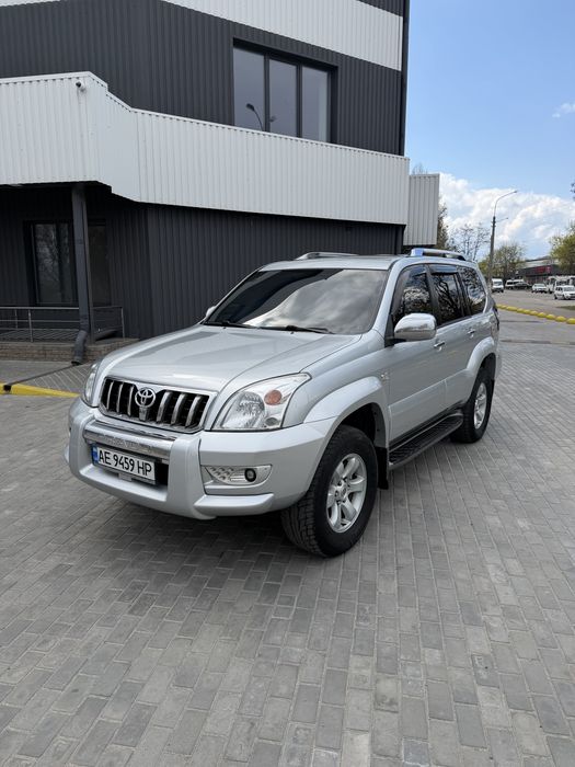 Продам  Toyota Land Cruiser Prado 120