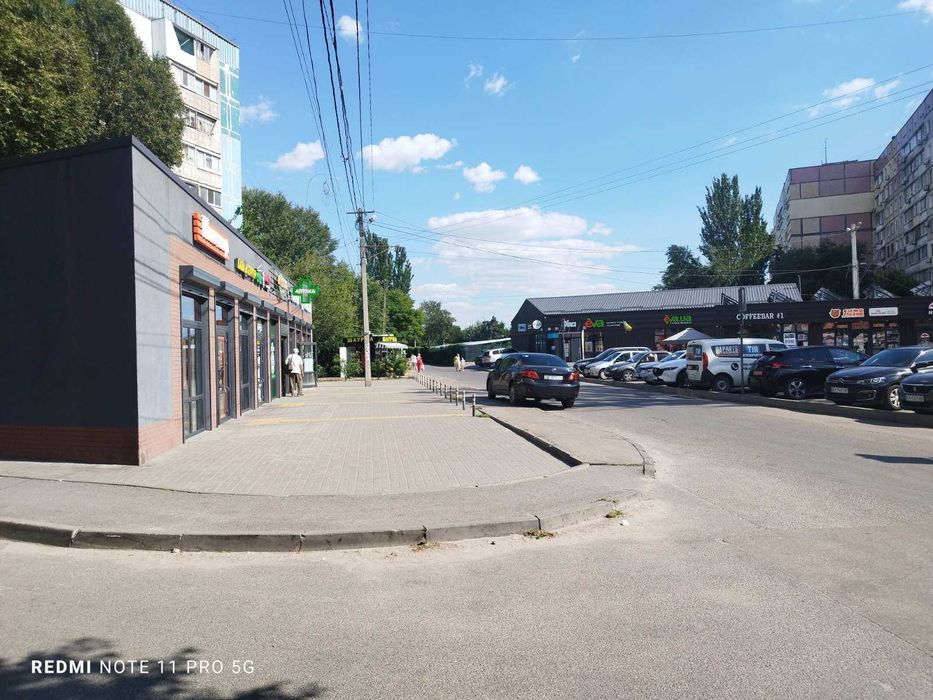 Продам  уютную  2-х квартиру, на Терещенковской,27. Отличная локация.