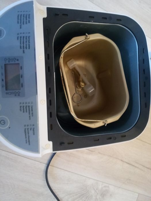 Хлебопечка MYSTERY MBM-1207