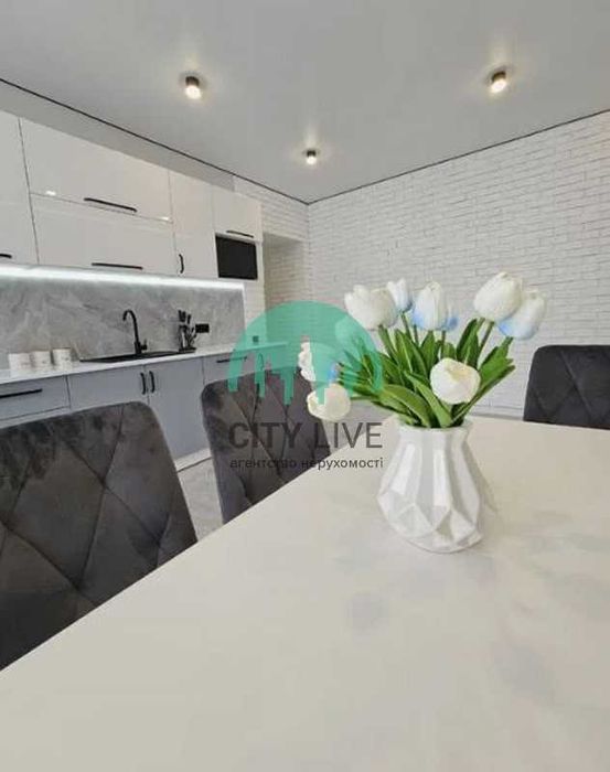 Продаж стильної 2-кімнатної квартири по вул. Целевича, новобудова (38)