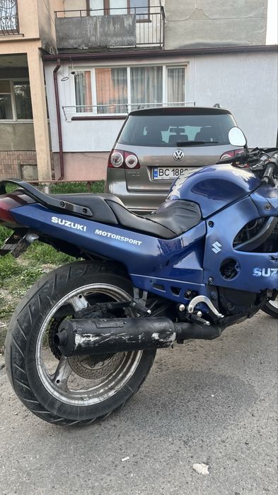 Продам мотоцикл сузукі